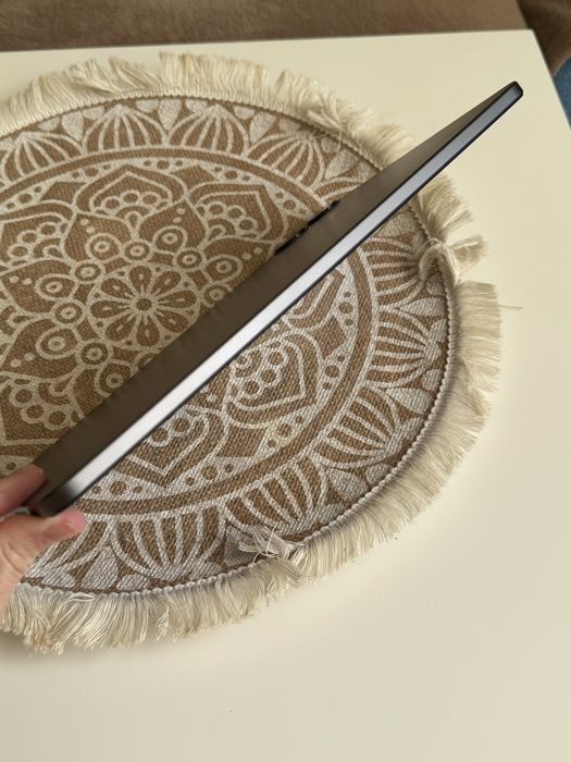 Планшет Xiaomi Redmi Pad Pro 6/128GB у відмінному стані, чохол у подар