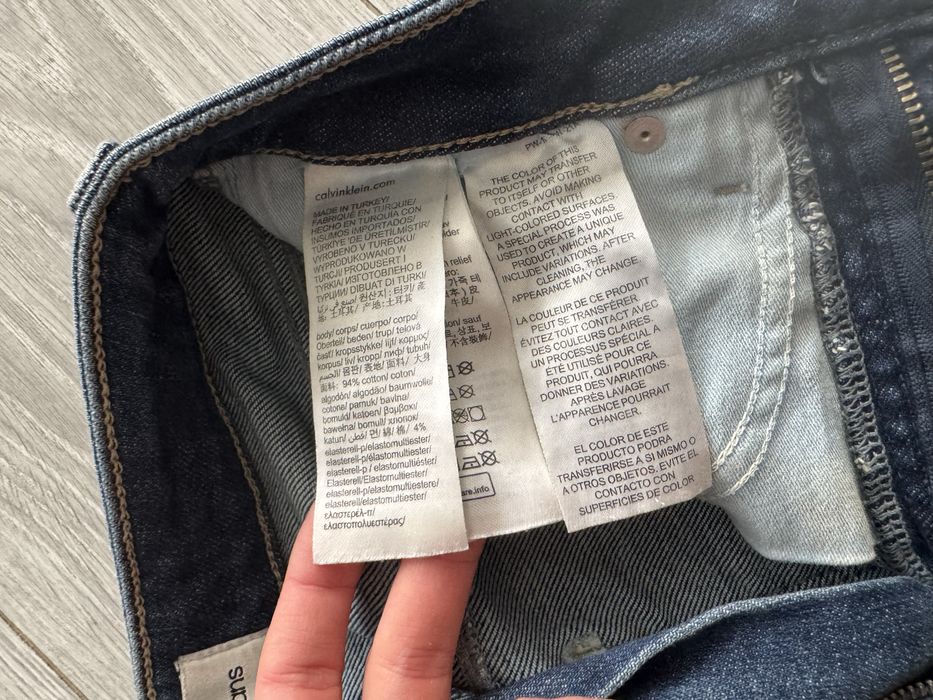 Жіночі джинси CALVIN KLEIN