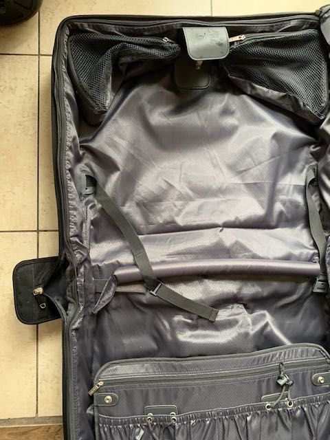 Torba na garnitur pokrowiec frakonosz z kołami TRAVELITE ładny stan