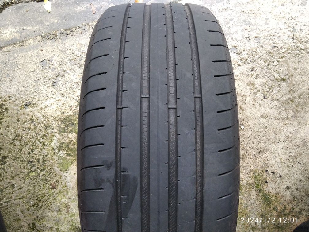 Pneus Goodyear 245/45/18