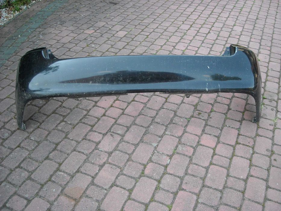 Toyota Corolla E12 Kombi zderzak tył 01-04