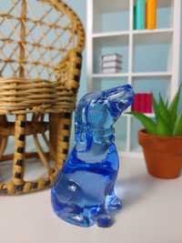 Pies piesek figurka transparentna niebieska plastik haribo