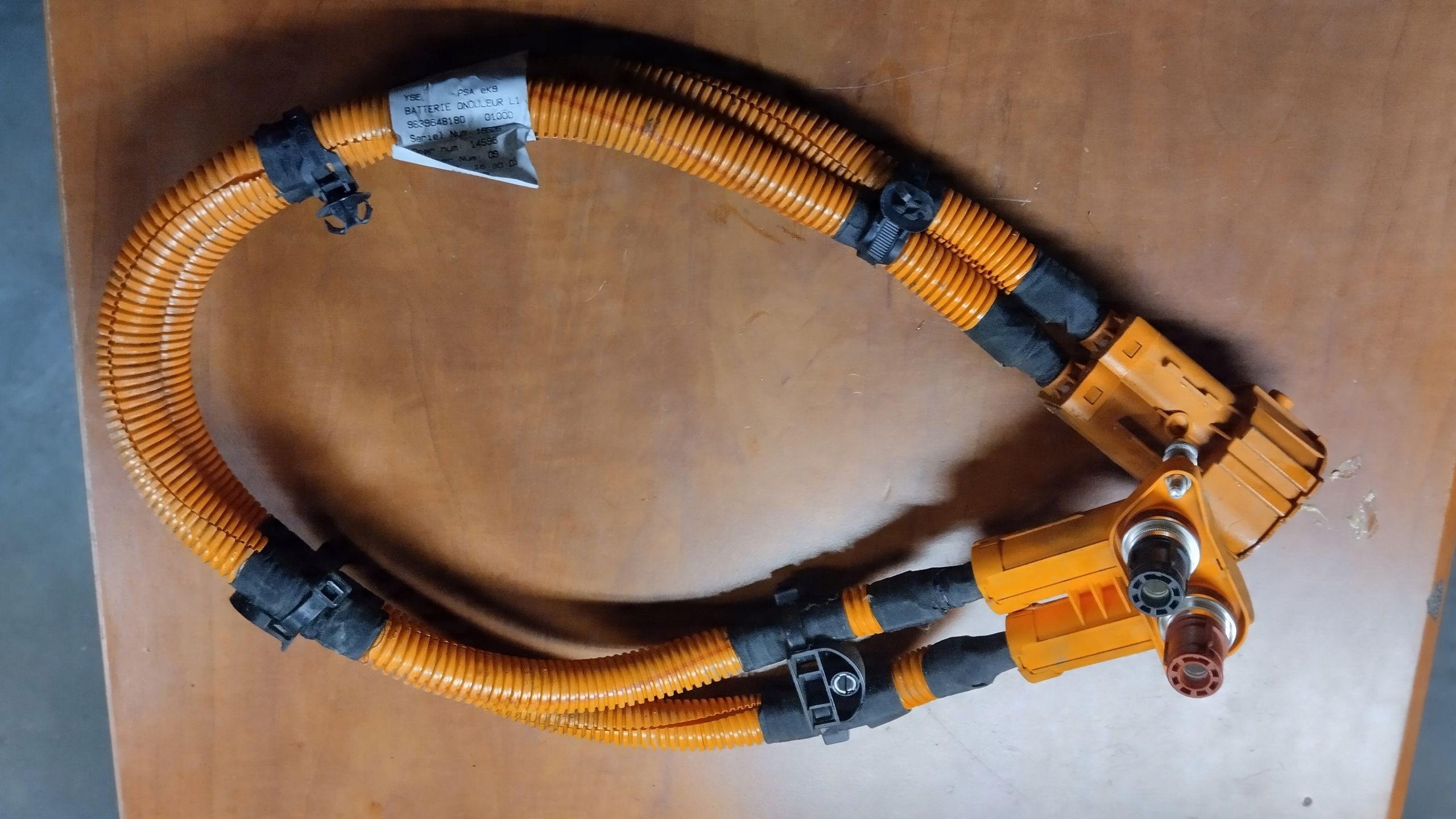 Przewód Kabel Wysokiego napięcia e-berlingo Mokka e Combo e