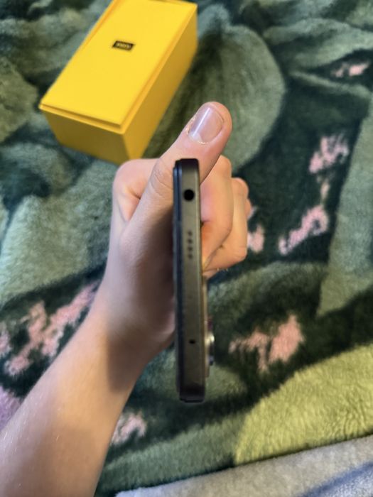 Продам Poco x5 pro