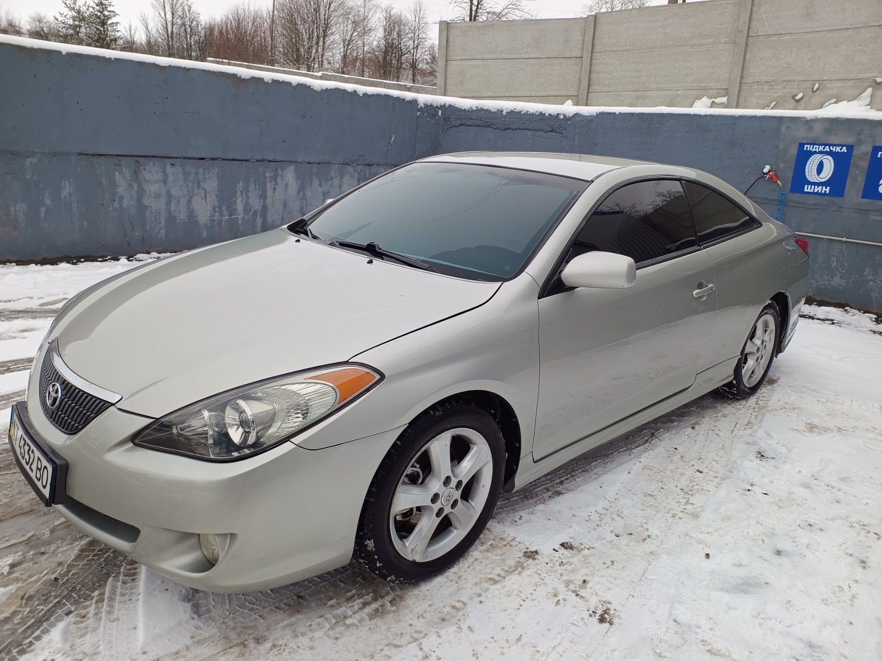 Продам автомобіль Toyota camry solara