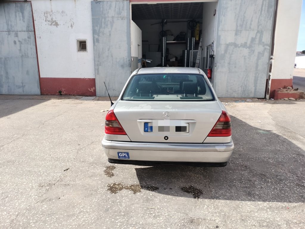 Mercedes C180 GPL