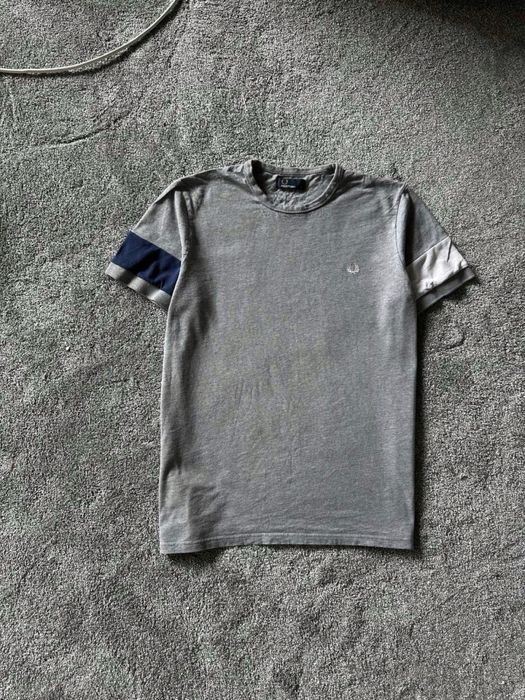 Футболка Fred Perry з логотипом/Нові колекції/Оригінал/