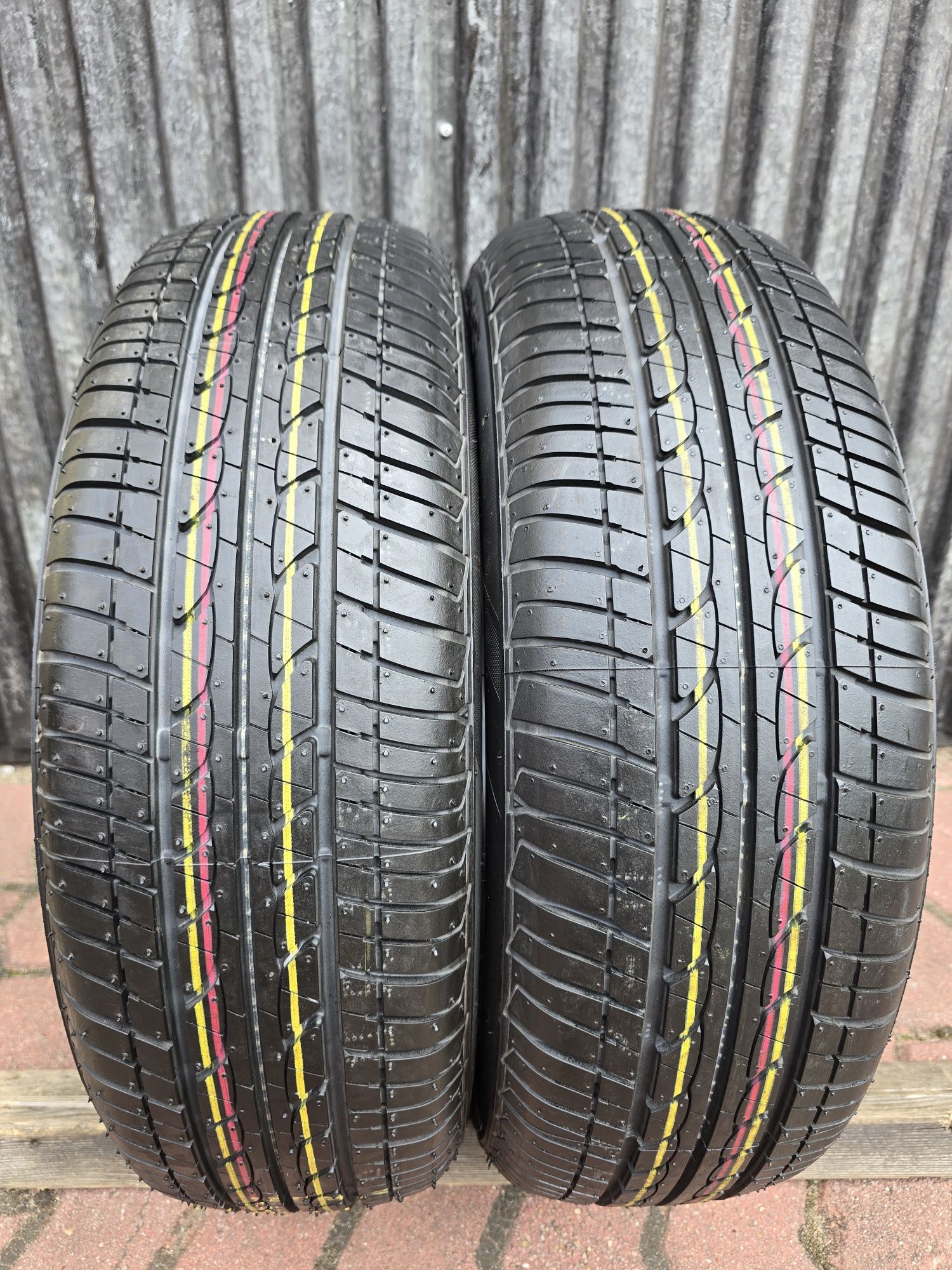 Para nowych opon letnich 185/60R16 86H Bridgestone Ecopia EP25