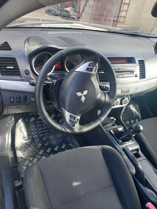 Mitsubischi lanser  7