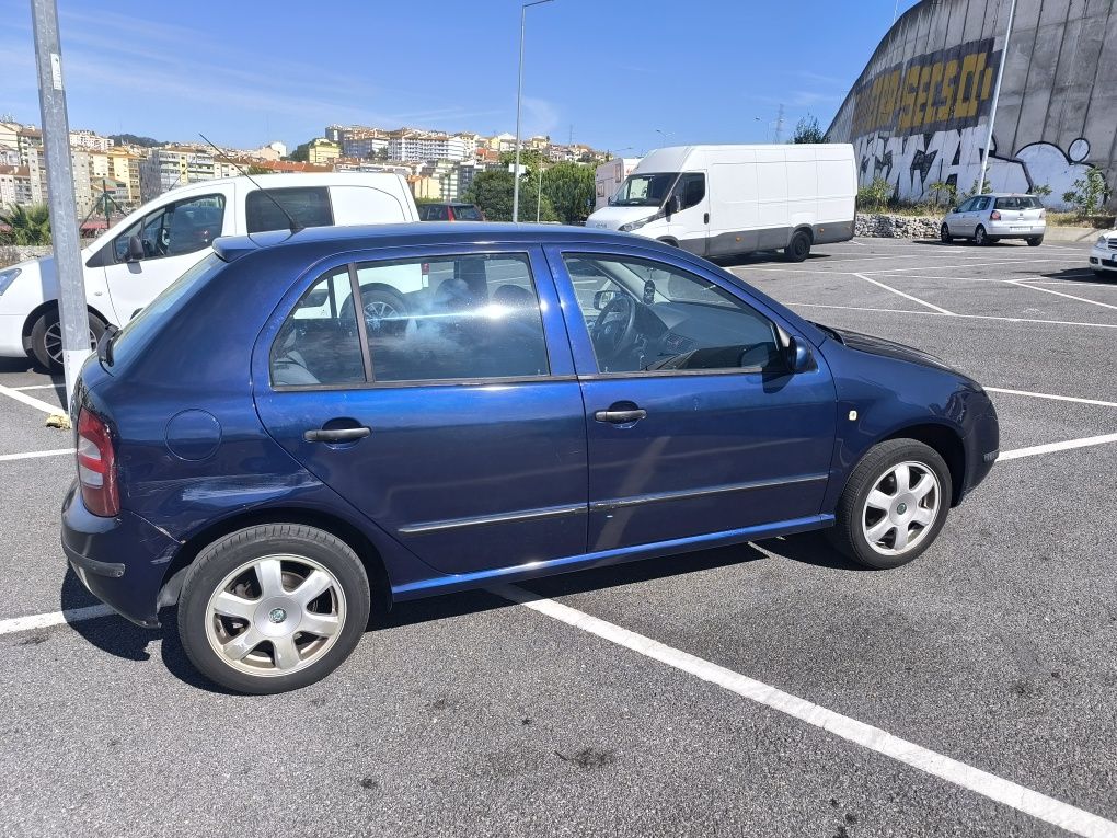 Skoda Fábia 1.4 100cv