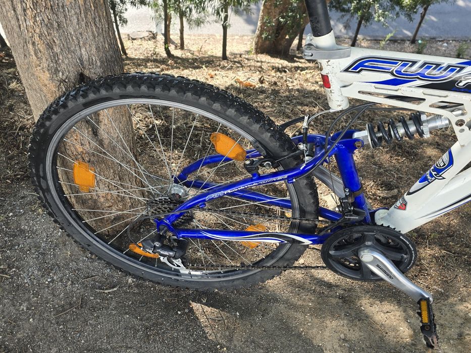 Bicicleta de btt m 7x3v