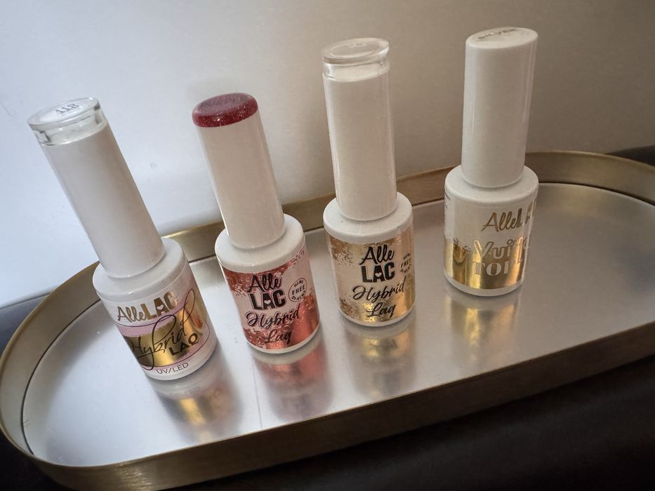 Spory zestaw do robienia paznokci