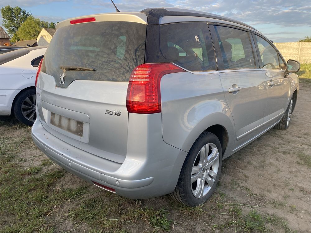 Peugeot 5008 1,6 HDI 2012 Exclusive Sprawny Jeżdżący Anglik