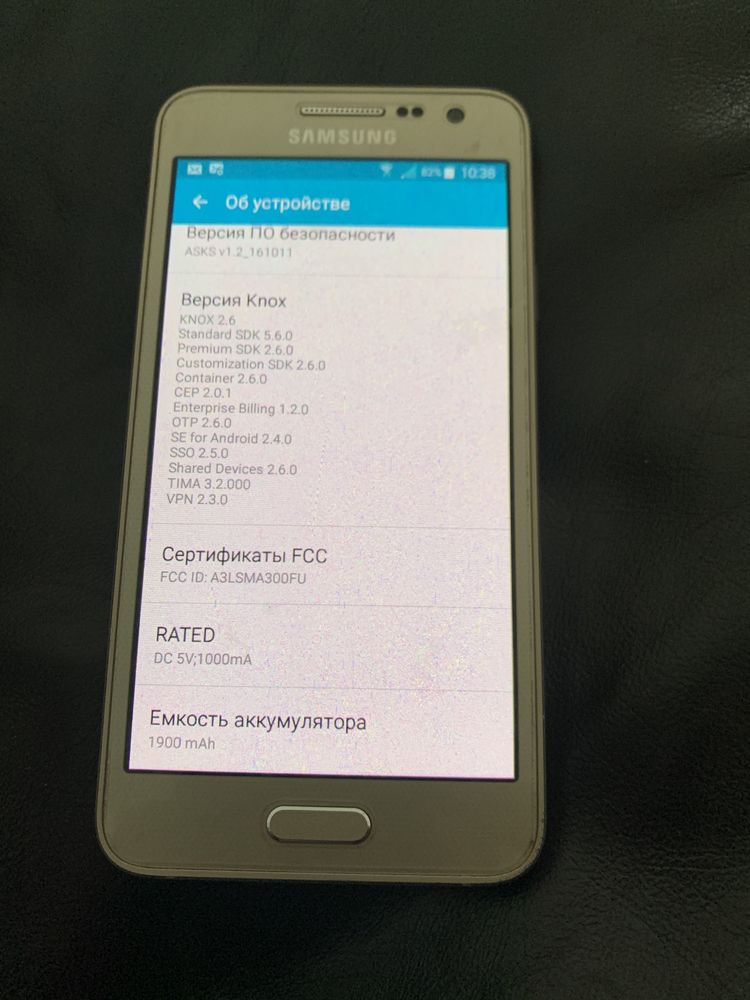 Смартфон Samsung Galaxy A3