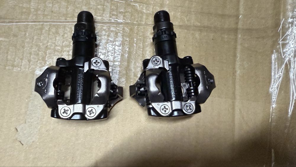 Pedais shimano m520