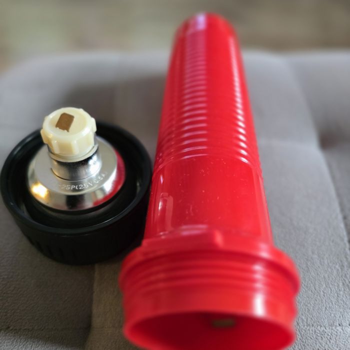 Latarka Panasonic 2xr20