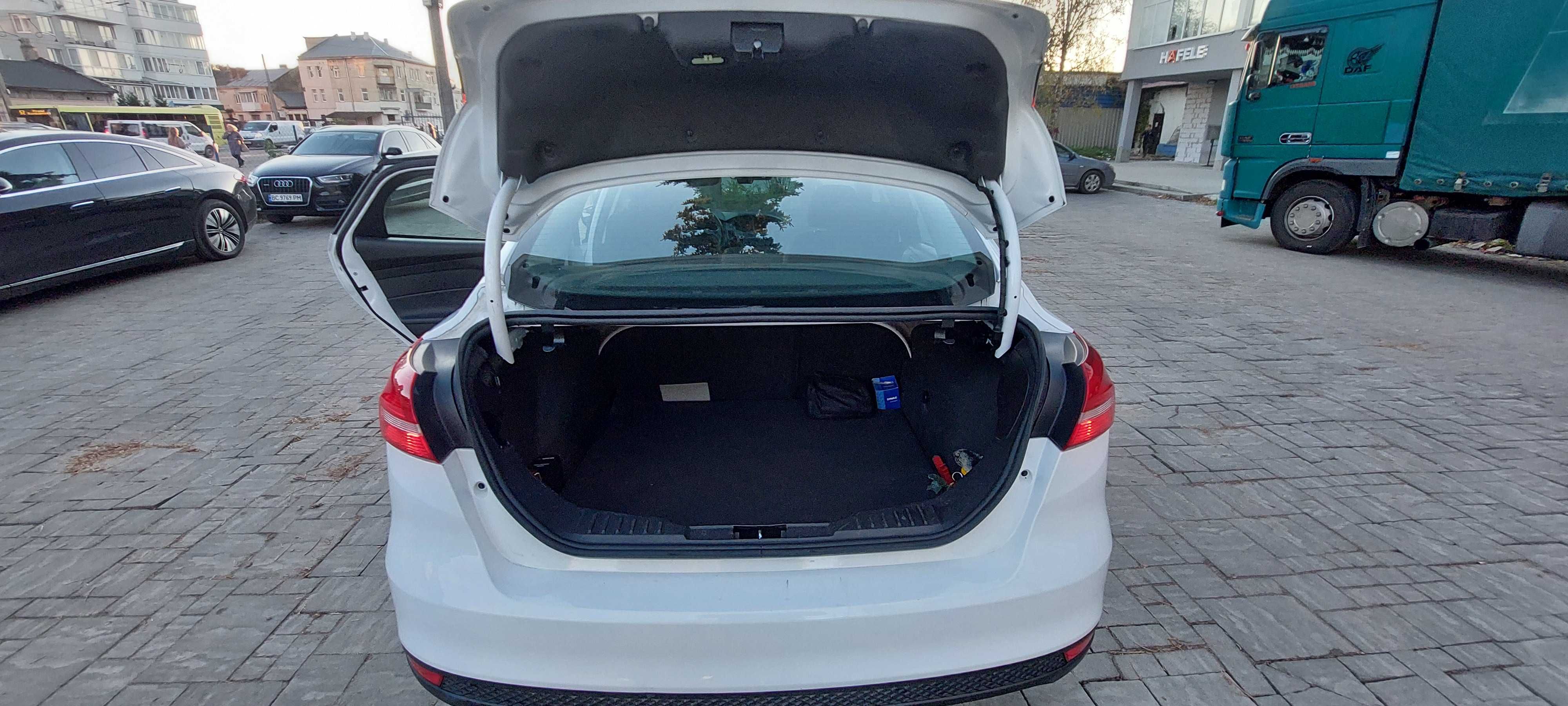 Ford Focus 3 FL SE 2016 року, 2.0 бензин, АКПП Power Shift 2, 163 тис.