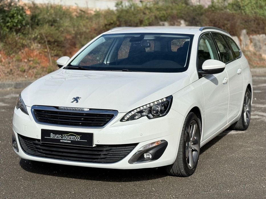 Peugeot 308 SW 1.2 PureTech Allure Full LED