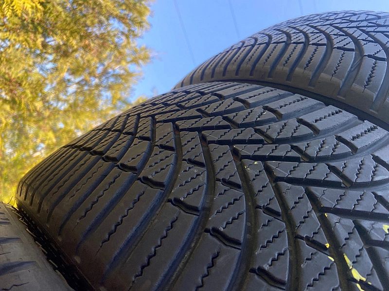 225/40/18 Firestone MultiSeason_6,6mm_4szt_(385)