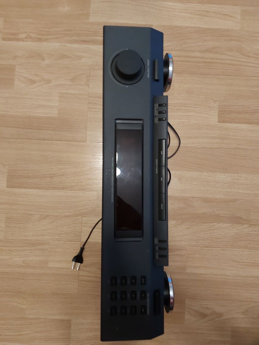 Cyfrowy tuner philips typ 70 FT920/00S