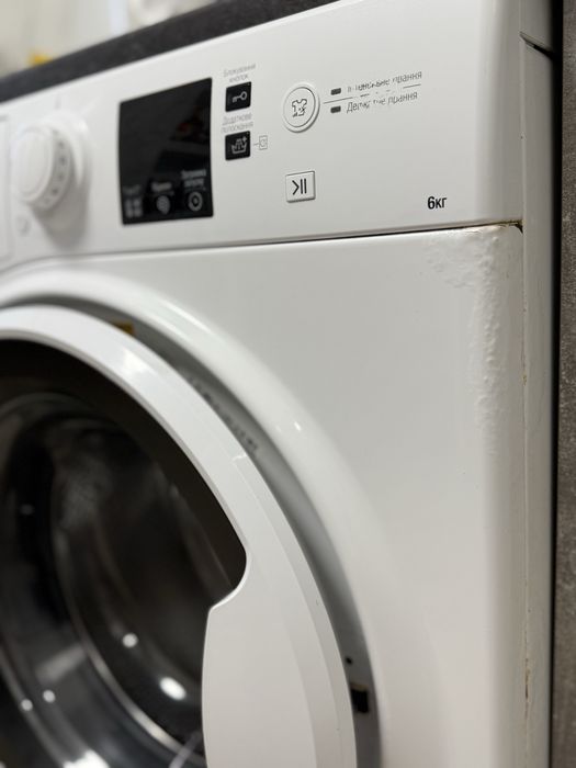 Пральна машина WHIRLPOOL