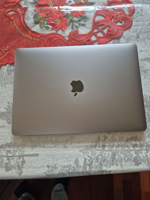 Notebook Apple MacBook Air,  M1 8GB ram, 13,3"
