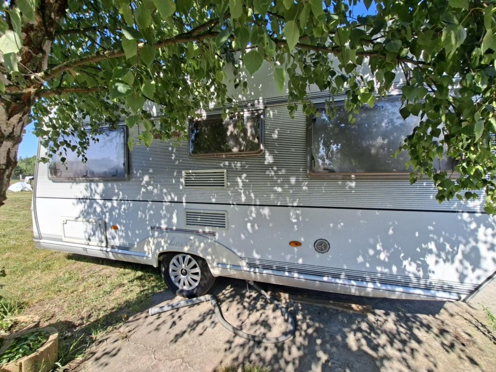 Przyczepa kempingowa LMC 490