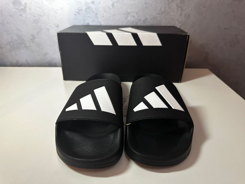 Чоловічі шльопки adidas оригінал 44р