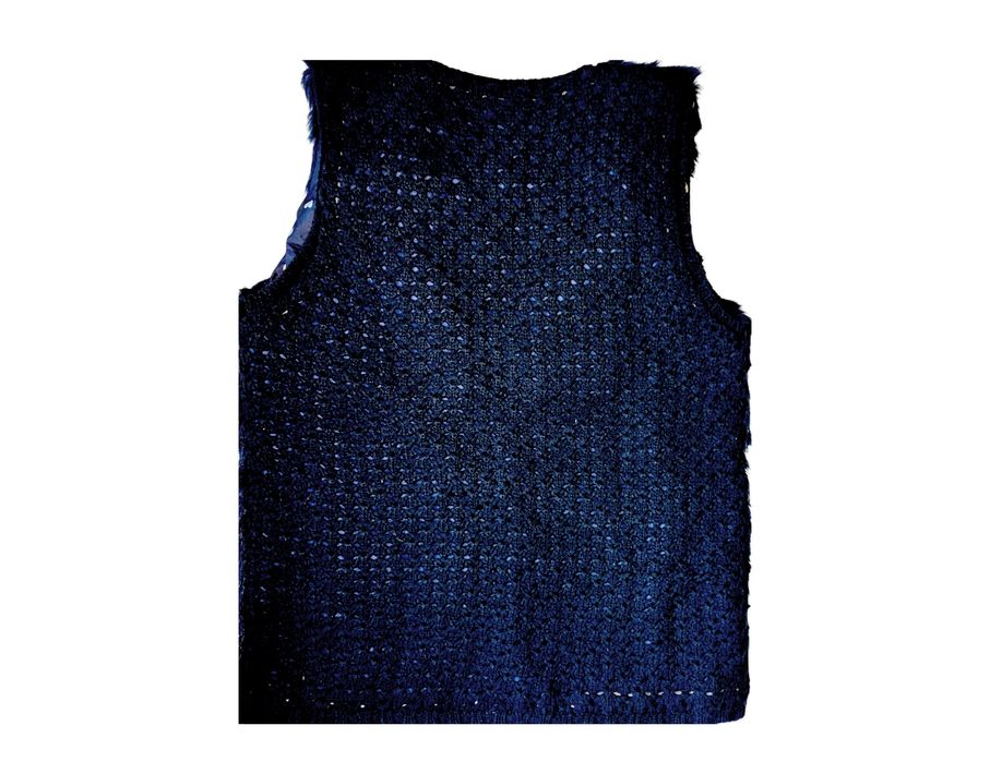 Kamizelka ze sztucznego futra w kolorze granatowym. La Go Go. 38.