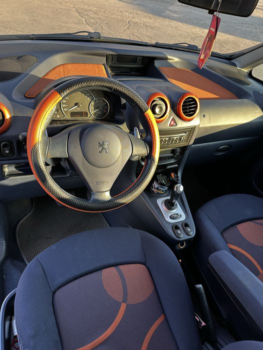 ПРОДАМ Peugeot 1007