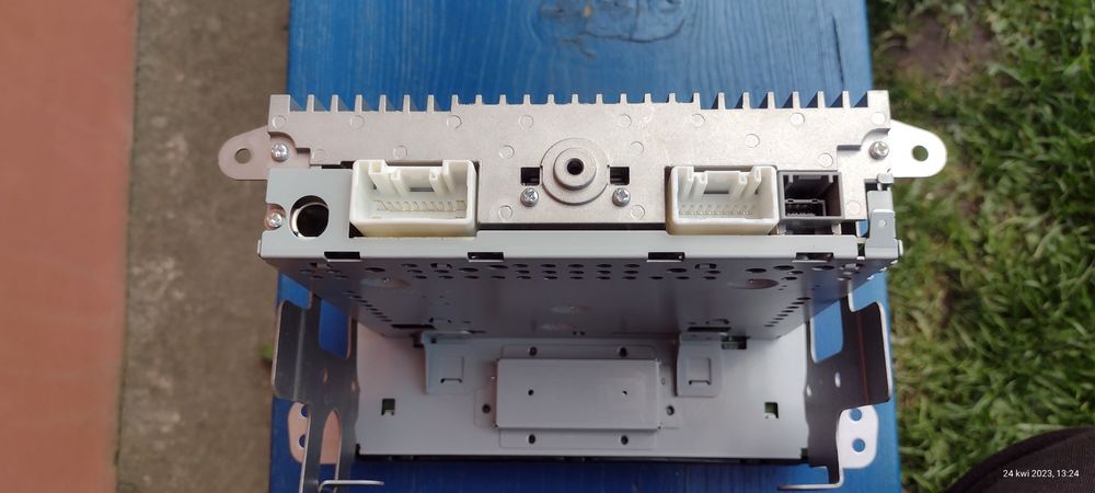 Radio samochodowe Mitsubishi