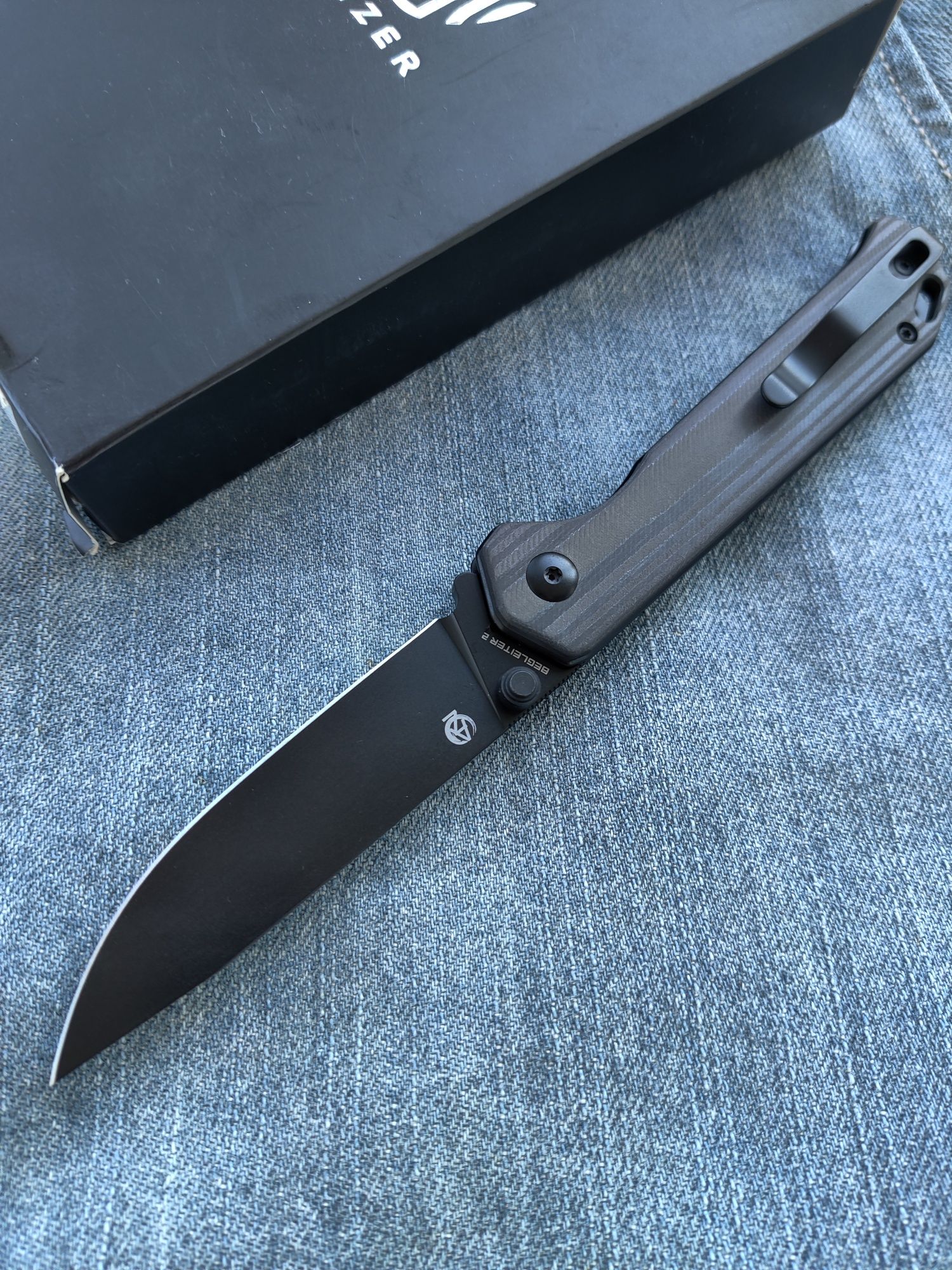 Нож новый Kizer Carbon Fiber Black Steel