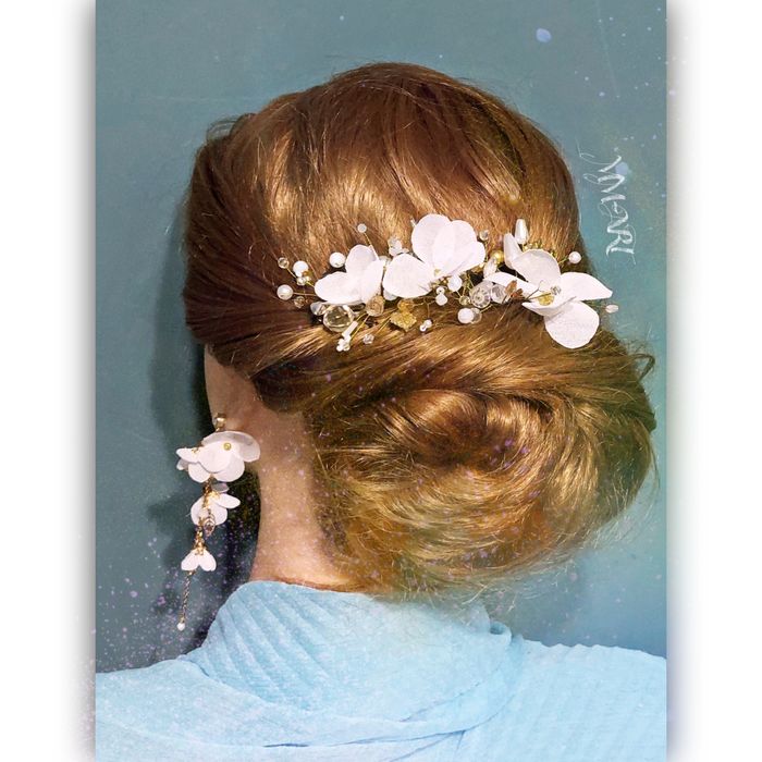 Komet biżuterii ślubnej- kolczyki,  ozdoba do włosów