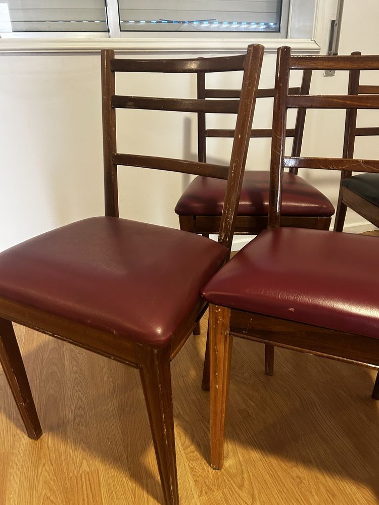 Cadeiras para restauro