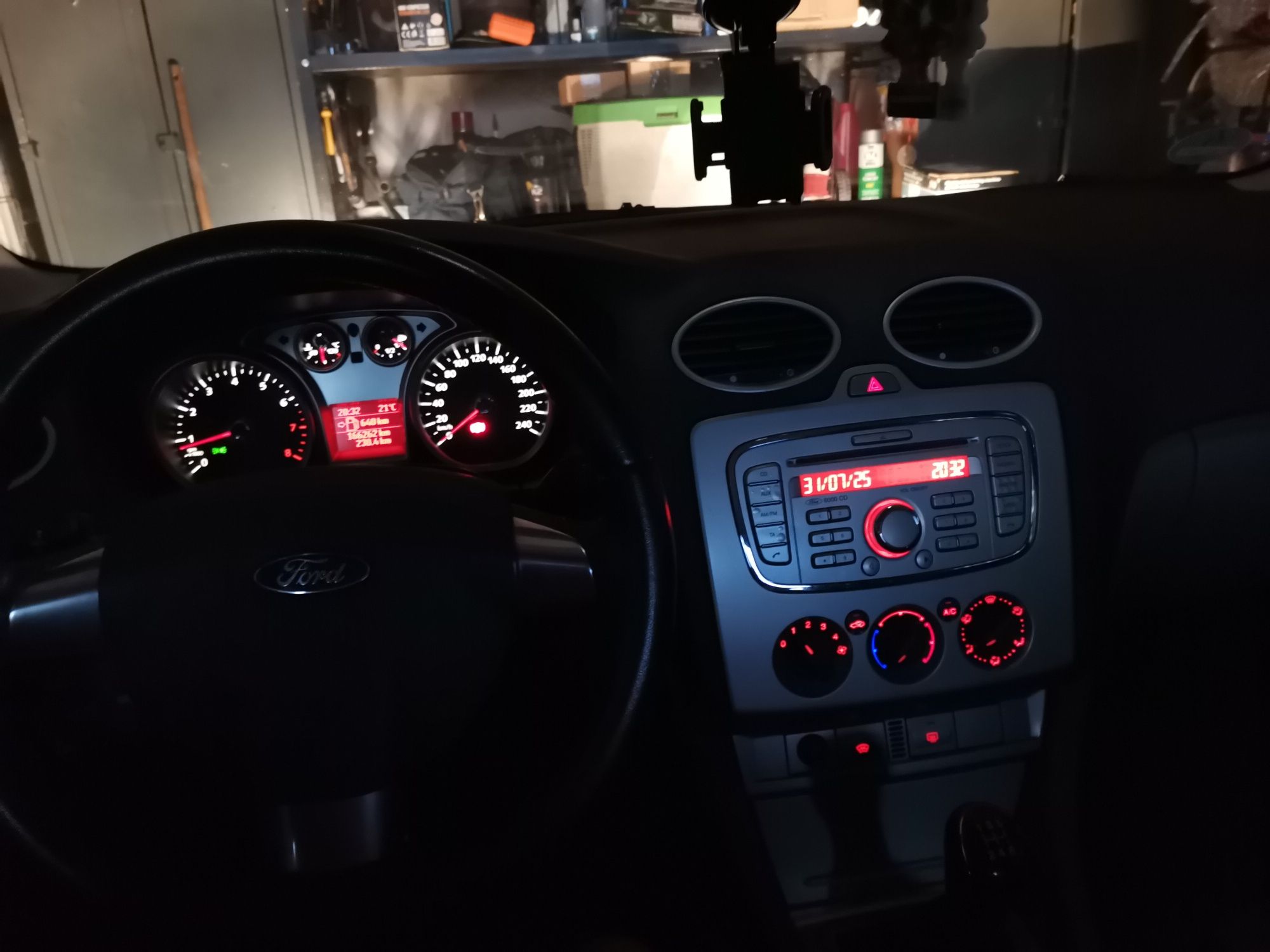 Ford focus mk2 1.6 Bezwypadkowy