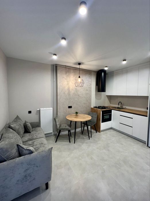 Оренда Угорська 2 кімн квартира