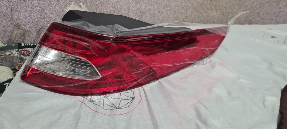 Задний стоп Kia Optima/Kia K5 светодиодный правый (пассажирский)