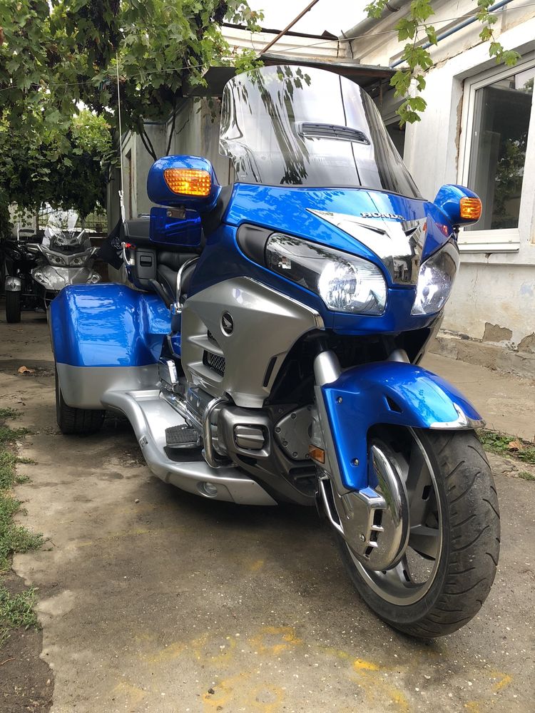 Трайк Honda Gold Wing