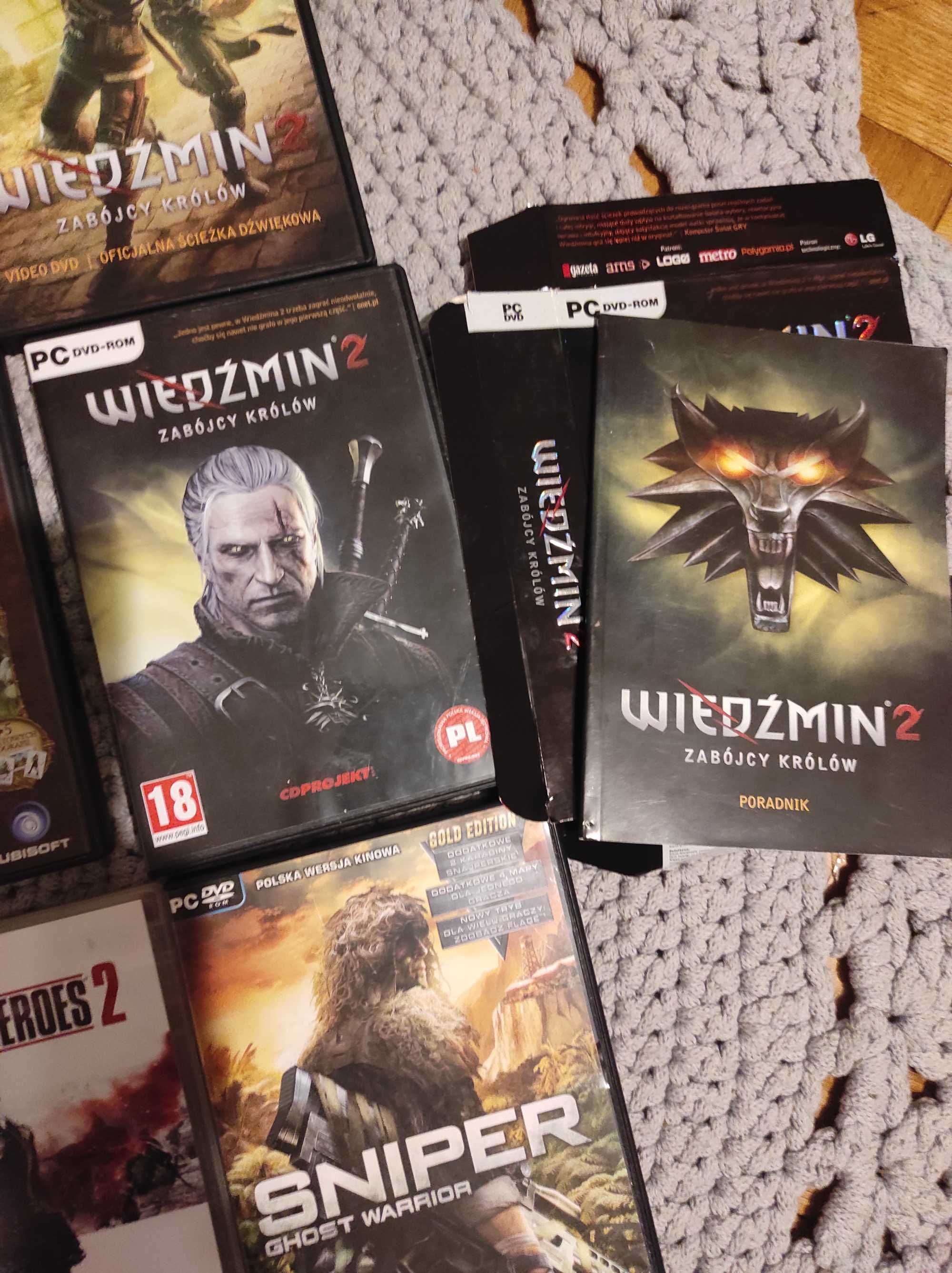 Zestaw 16 gier gry C DVD-ROM Wiedźmin Król Artur FIFA 13 i inne