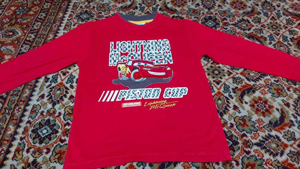 Sweat disney pixar cars 7/8 anos