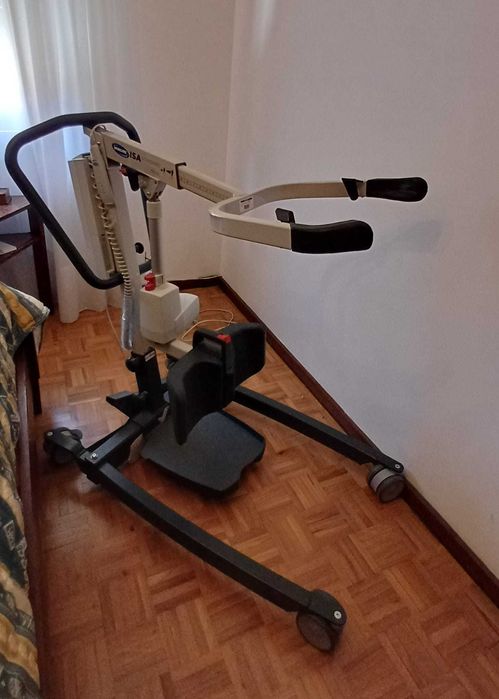 Elevador de Transferência  ISA - Invacare