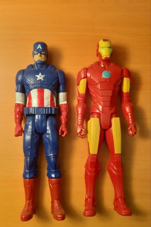 Figura Iron Man Capitão América MARVEL