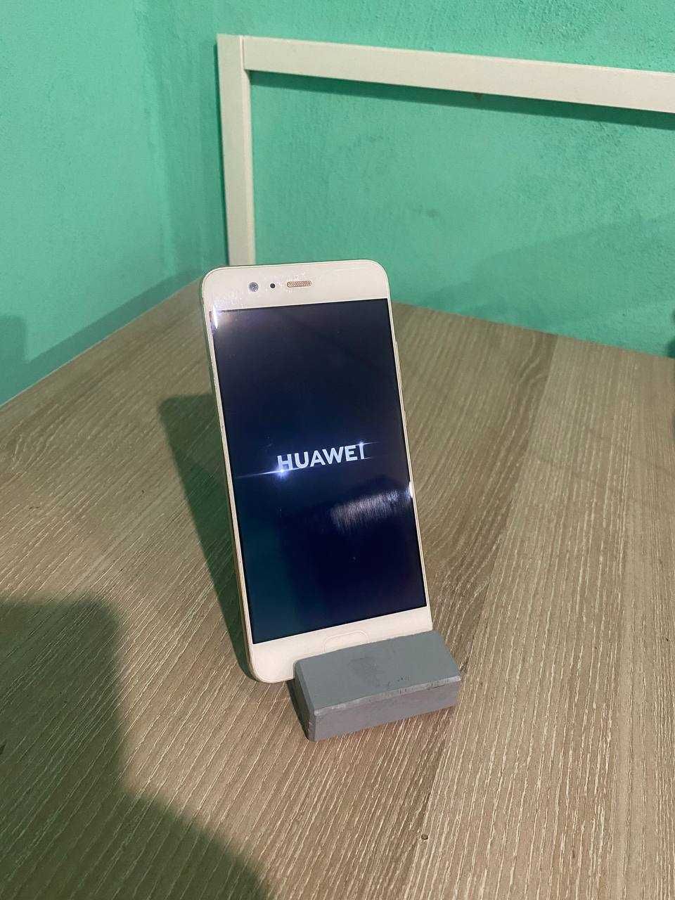 Huawei P10 VTR-L29 4/32 GB золотий