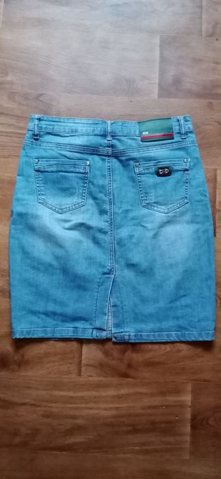 Продаю джинсовую юбку!