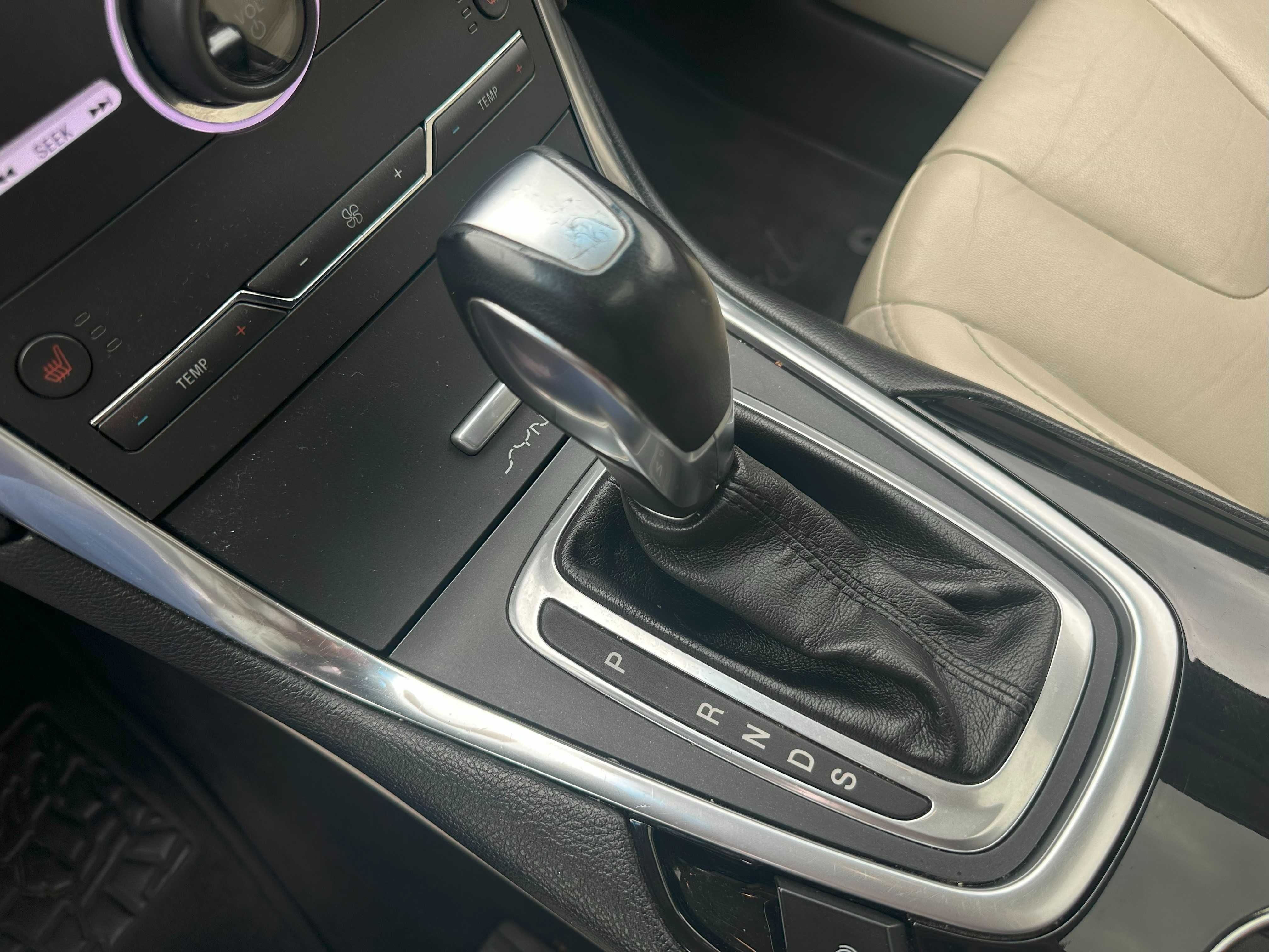FORD EDGE titanium 2016
