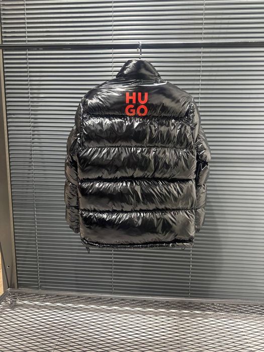 Чоловіча зимова куртка пуховик дутік boss