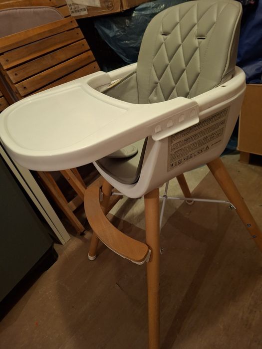 Krzeselko do karmienia