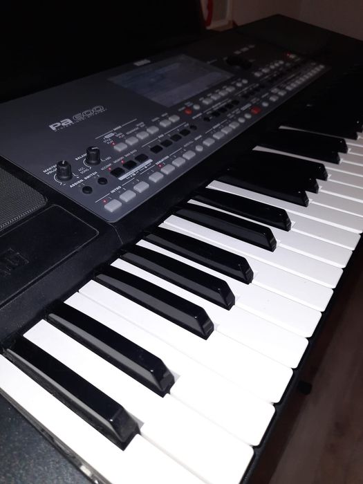 Sprzedam Keyboard Korg Pa600