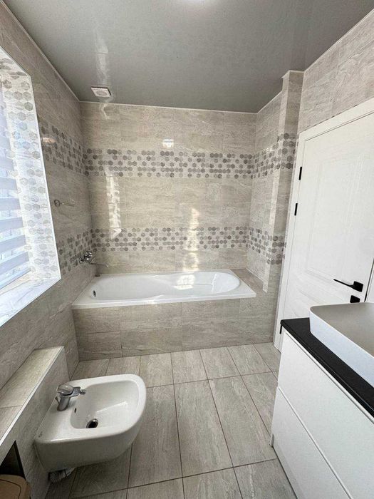 Оренда кутового таунхауса в Бучі, вул. Вокзальна