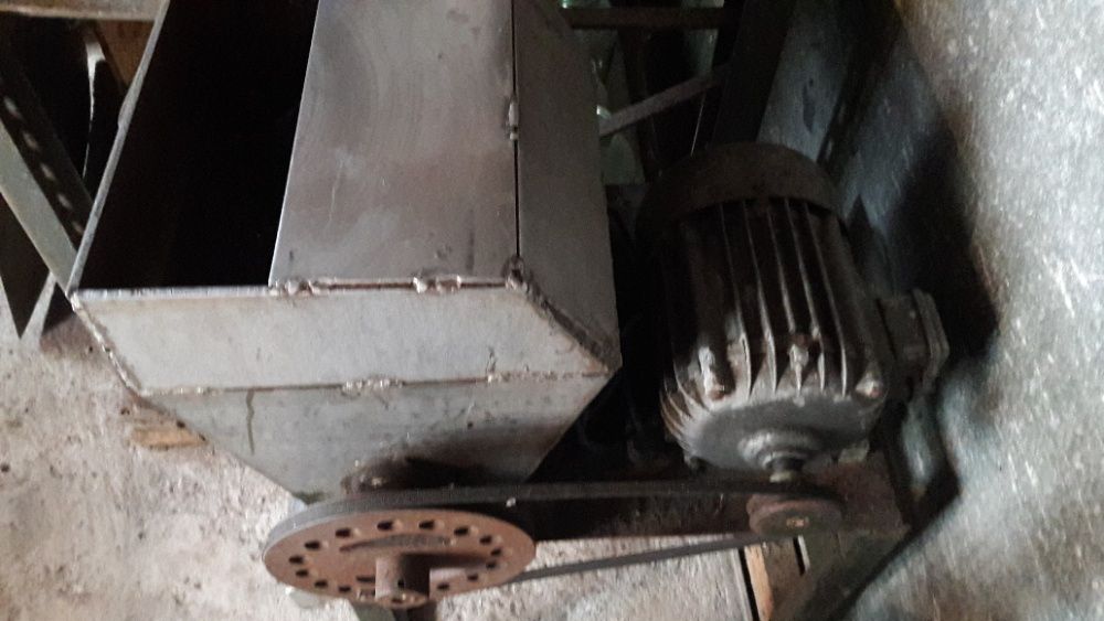 Мясорубка электрическая для овощей и фруктов из Нержавейки